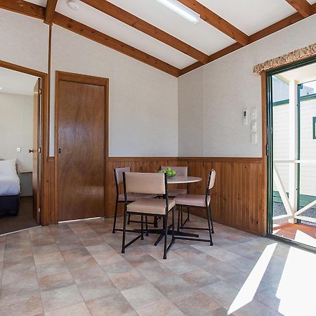 Hamilton Caravan Park Екстериор снимка